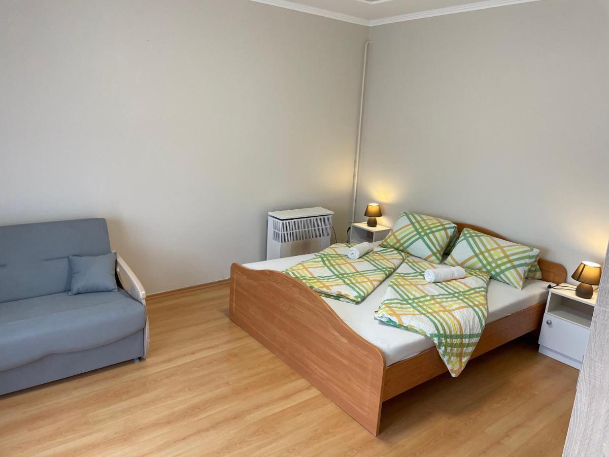 Pingvin Cukraszda Apartman Felso Szint Balatonmáriafürdő 외부 사진